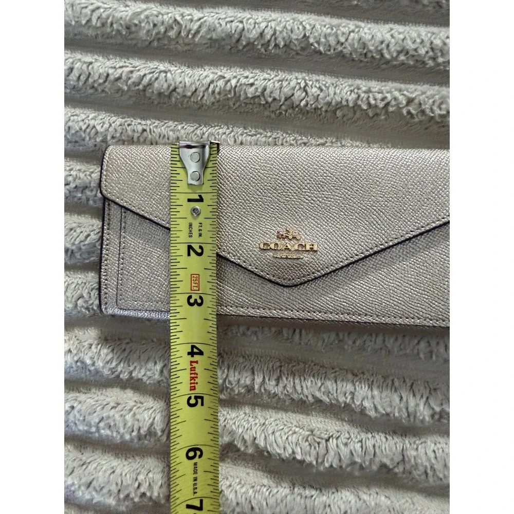 Coach Metallic Champagne Crossgrain Leather Envelope Slim Wallet Gold Logo - Picture 12 of 12